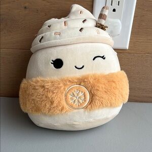 JOYCE THE EGGNOG BY SQUISHMALLOW